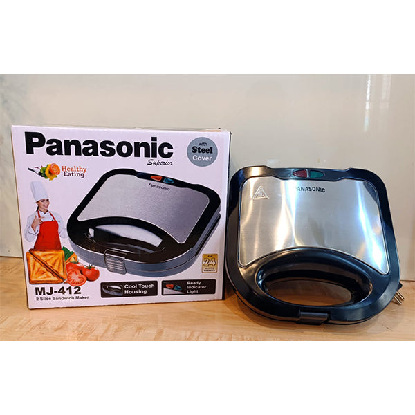 Sandwich maker  With grill plates